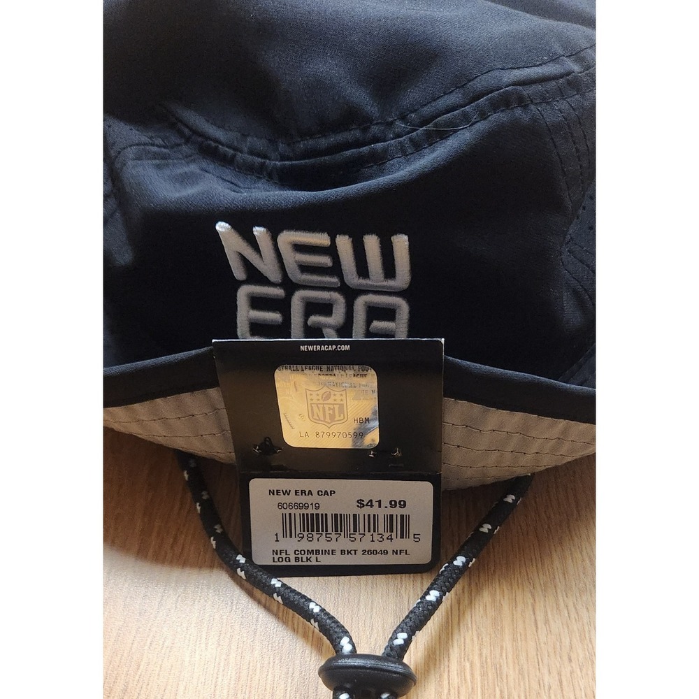New With Tags $41.99 NFL/New Era Collaboration Black Bucket Hat With Drawstring - Picture 3 of 5